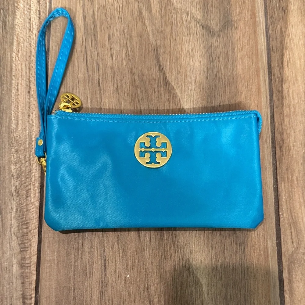 Tory Burch Turquoise Wristlet with Gold Accents - Picture 1 of 5